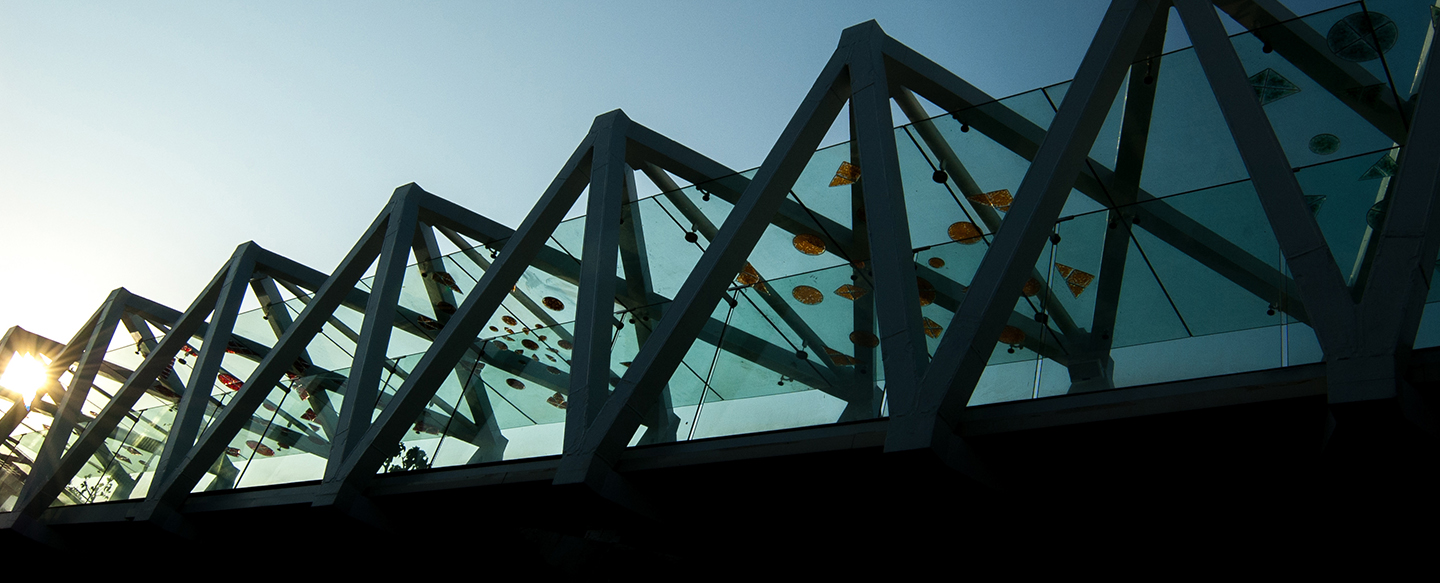 Air bridge silhouette