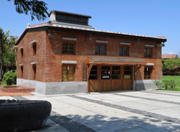 4th special exhibition room (The baking smell for a hundred years – tobacco house) 主圖