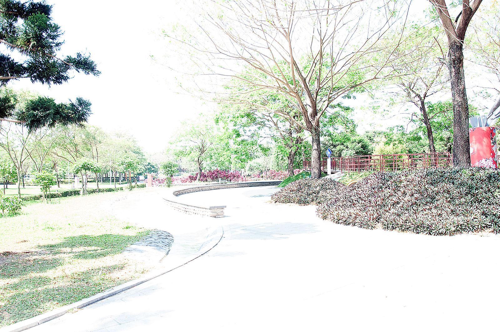 兒童遊戲場沙坑區週邊景色 兒童遊戲場沙坑區週邊景色