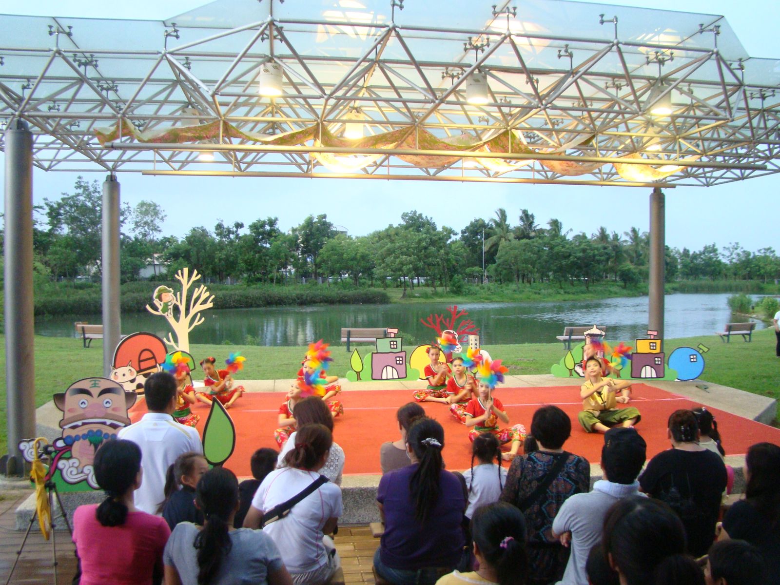 觀賞者欣賞演出