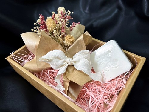 a-handmade-soap-giftbox